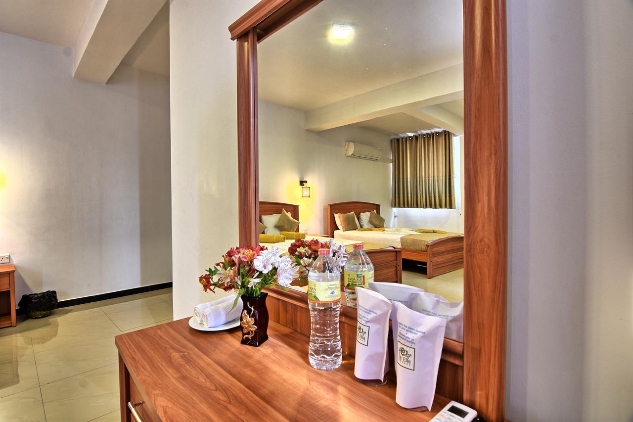 Oak Ray La Ella Breeze Hotel Ngoại thất bức ảnh