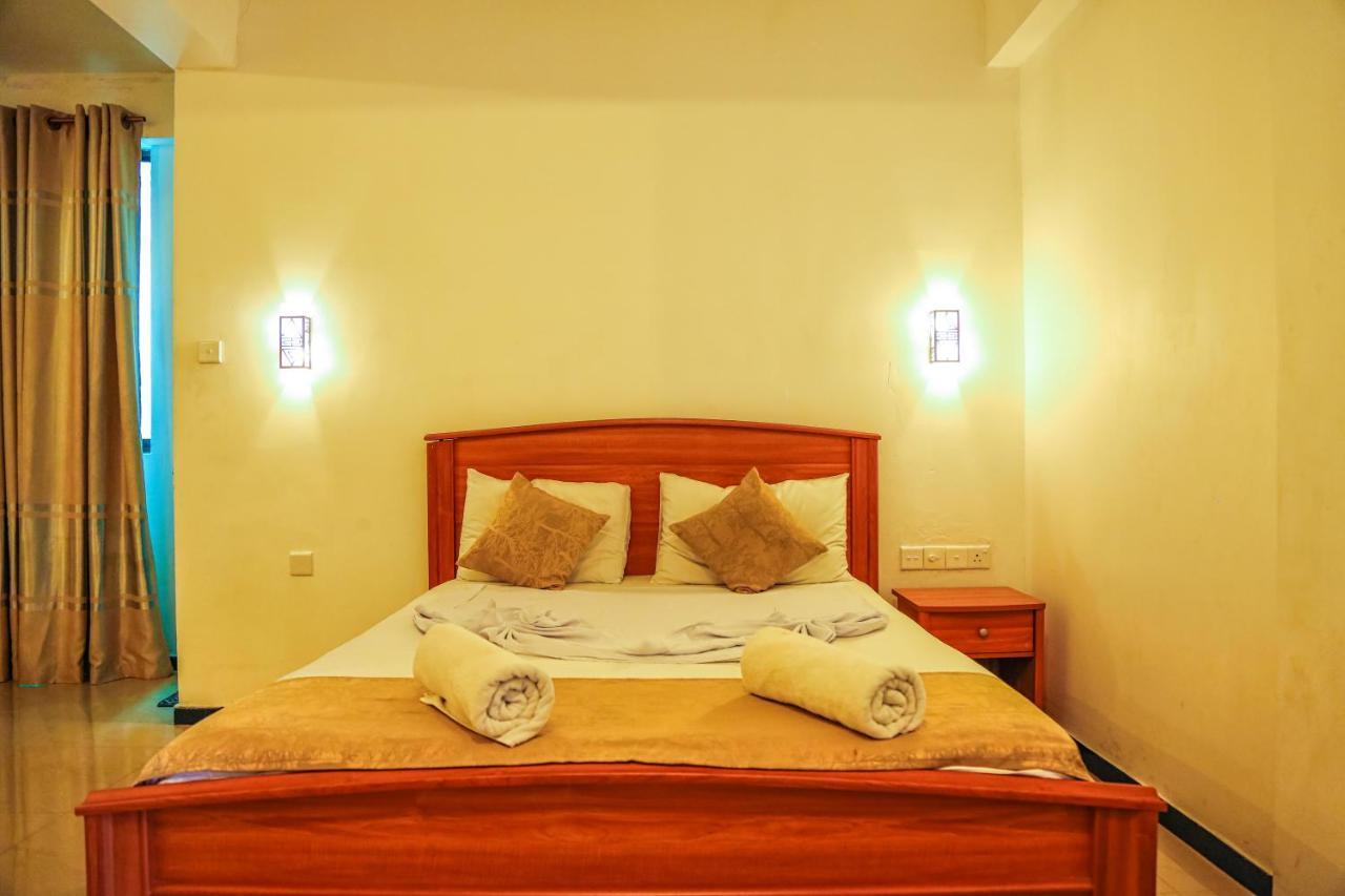 Oak Ray La Ella Breeze Hotel Ngoại thất bức ảnh